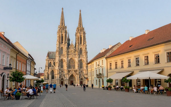 Košice city center featuring the Gothic St. Elisabeth Cathedral and charming pedestrian streets ideal for dating